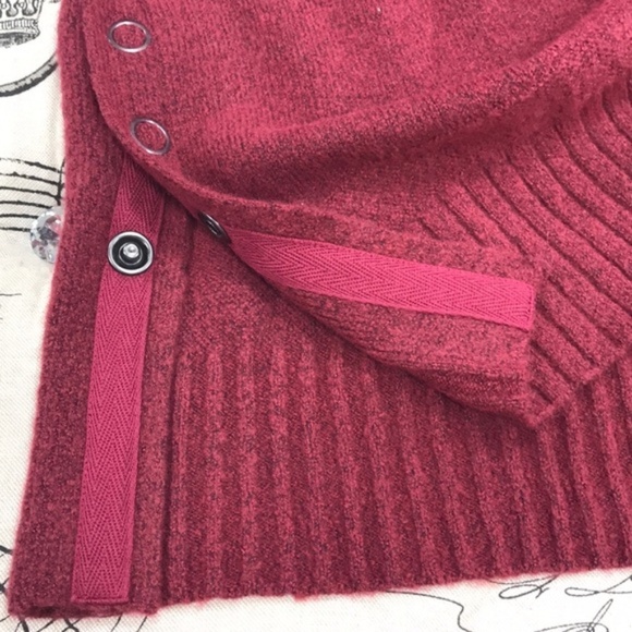 Caslon Women's Side Snap Tunic Sweater - Picture 6 of 6